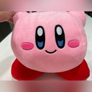 NWT Kirby Nintendo Pink Puff Plush Bioworld Backpack, gold buckles
